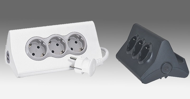 Hasznos megoldás otthoni munkavégzéshez – elosztósor tablettartóval