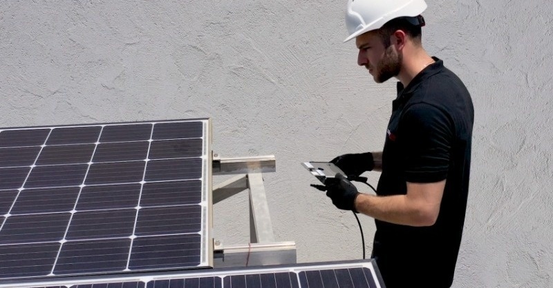 Napelemek teljesítőképességi vizsgálatai és energetikai besorolása